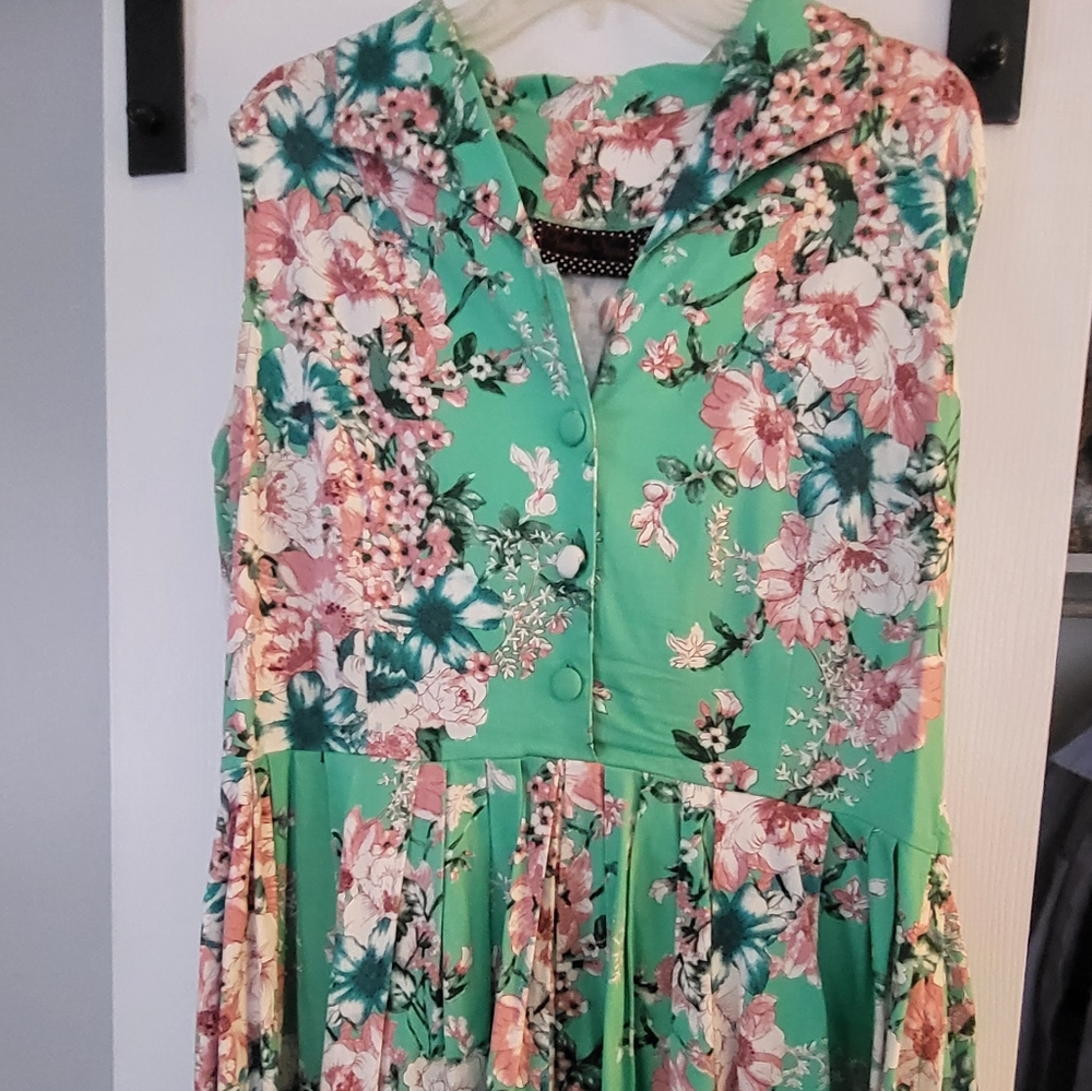 Voodoo Vixen floral sleeveless dress